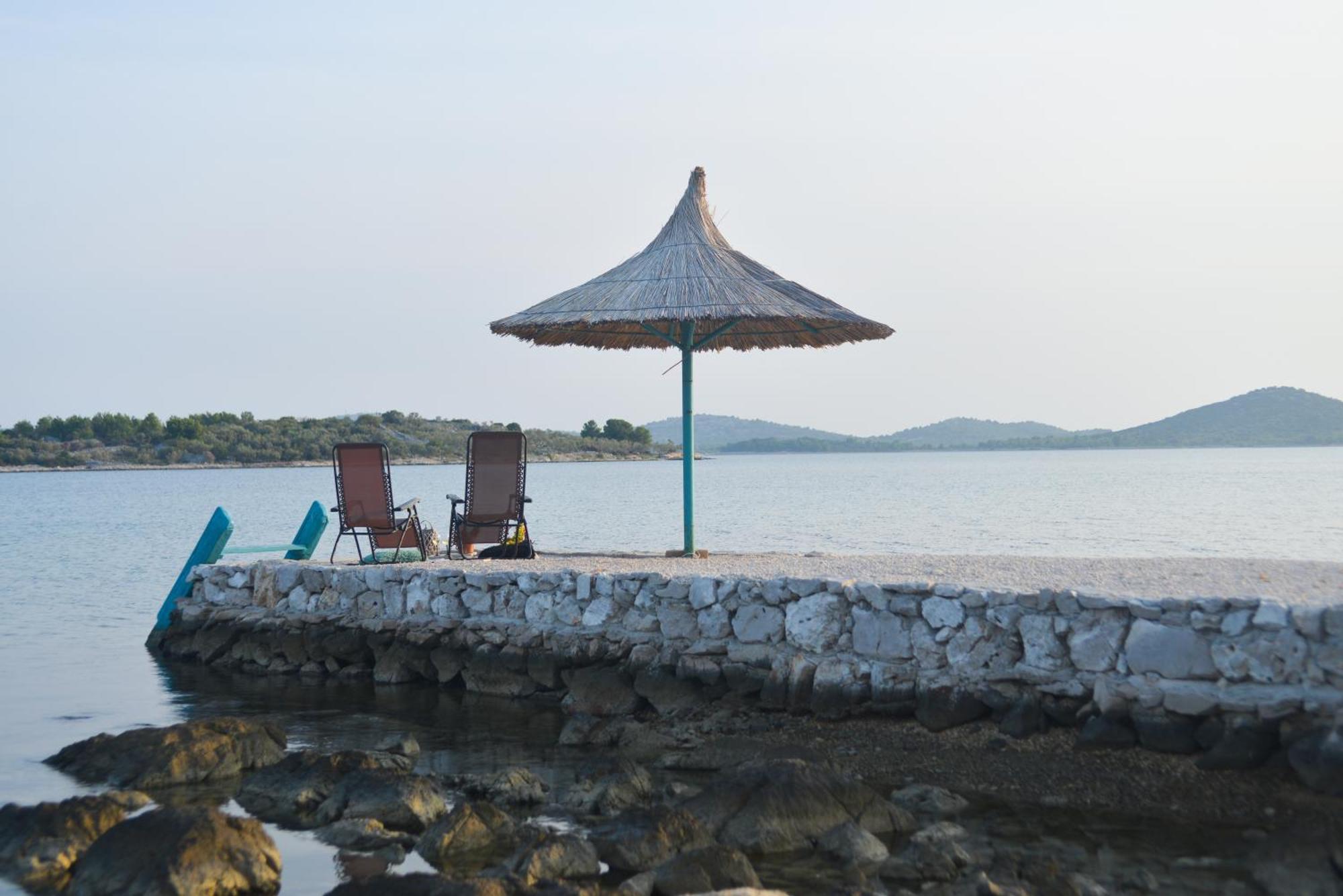 Beach House Marina Grande Betina  Kültér fotó